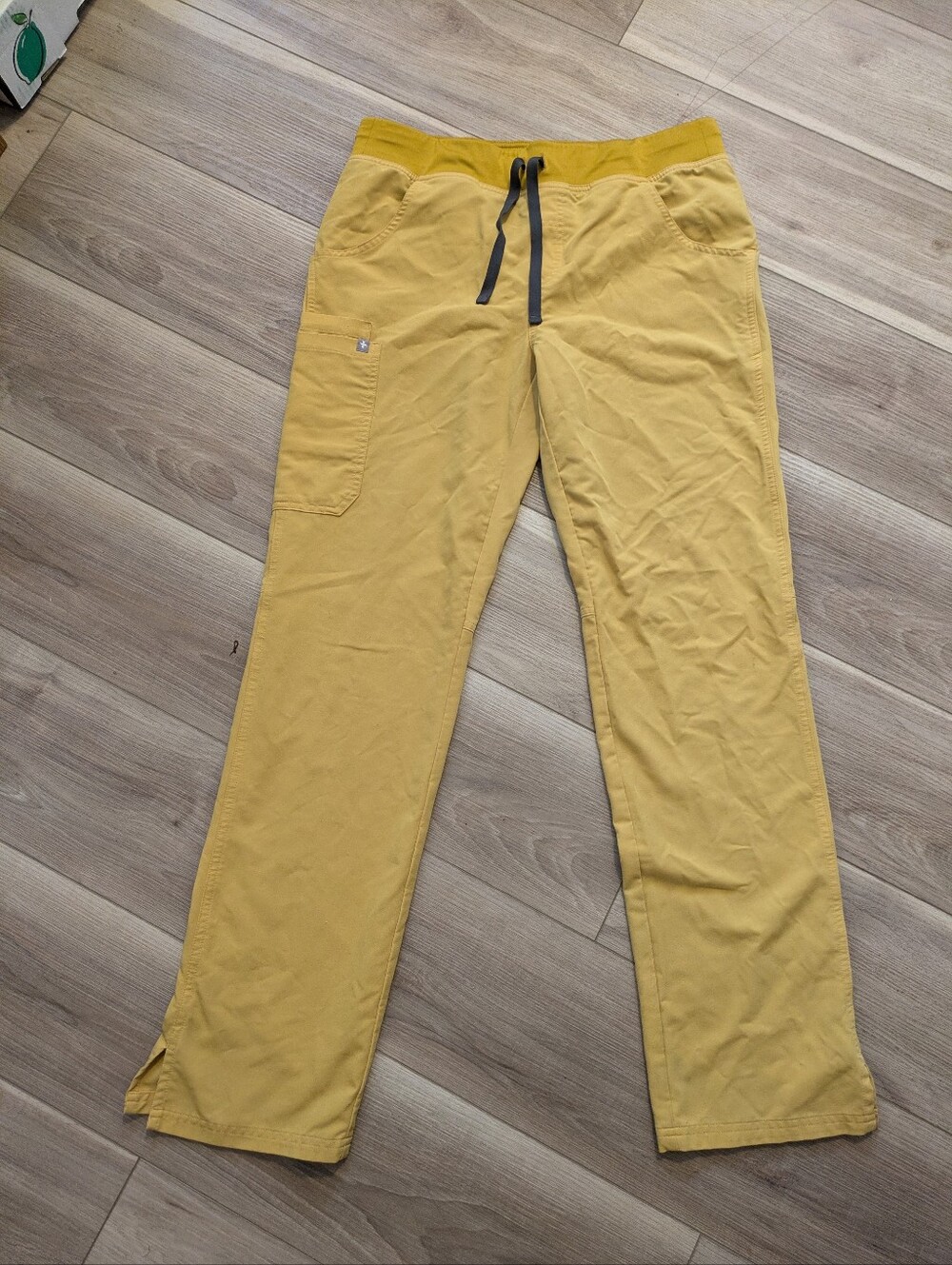 Figs Size Medium/Medium Tall SET